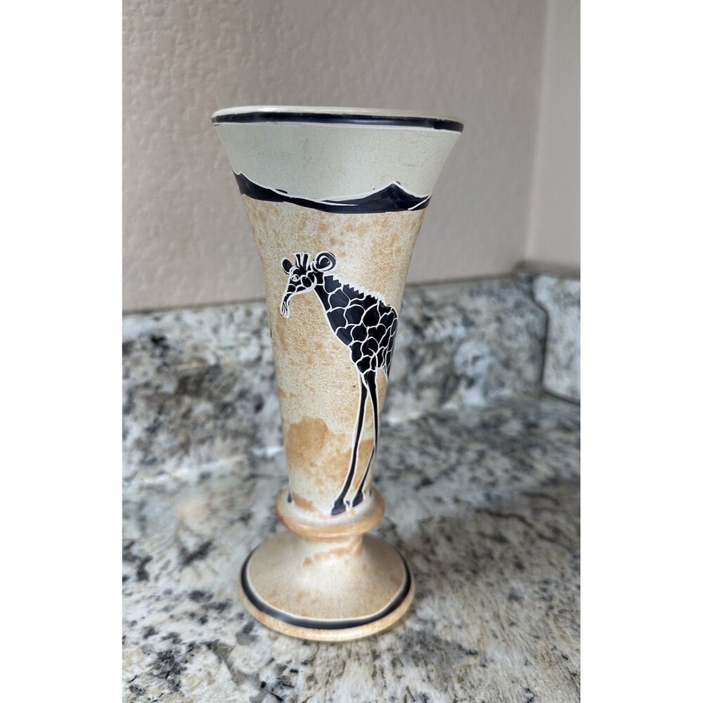 Handmade In Kenya African Carved Etched Soapstone Vase With Giraffe 7”